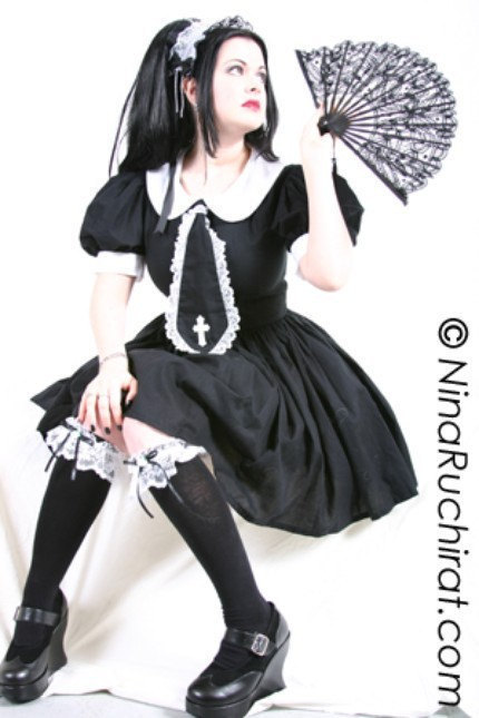 plus size gothic lolita dress